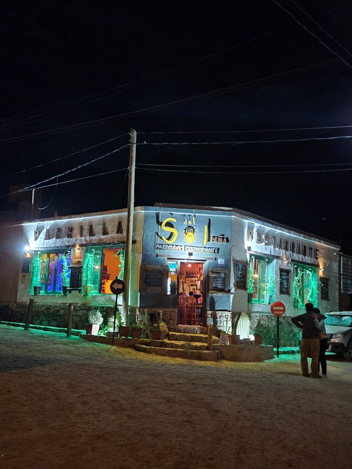que ver en purmamarca: peñas