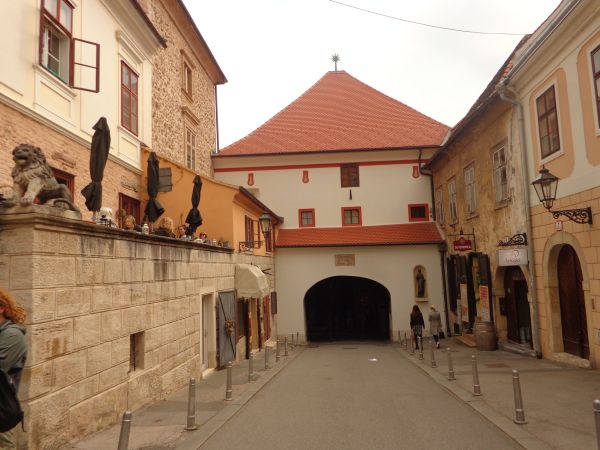 que ver en zagreb 9; Puerta de Piedra